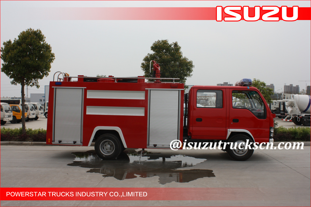 Consegna del veicolo di soccorso antincendio Isuzu NKR77 nelle Filippine