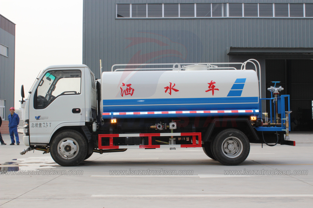 Autocisterna per camion d'acqua ISUZU NKR da 3000L 5000L in vendita