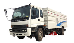 camion pulitore spazzatrice stradale ISuzu FTR FVR camion