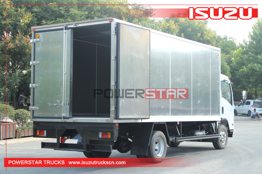 Filippine Nuovo 5tons - 10tons 190HP Isuzu 700p 4X2 Cargo Van Truck in lega di alluminio