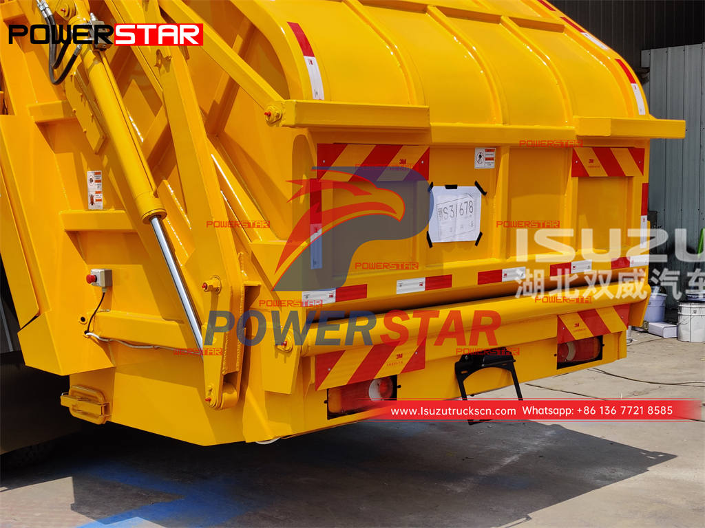 ISUZU GIGA 4Ã—2 back load garbage truck for sale