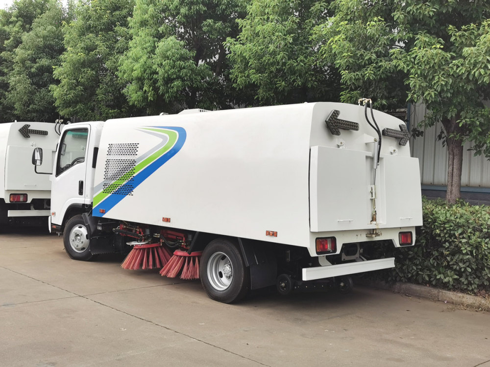 Turkey Highway Road Sweeper Truck Isuzu