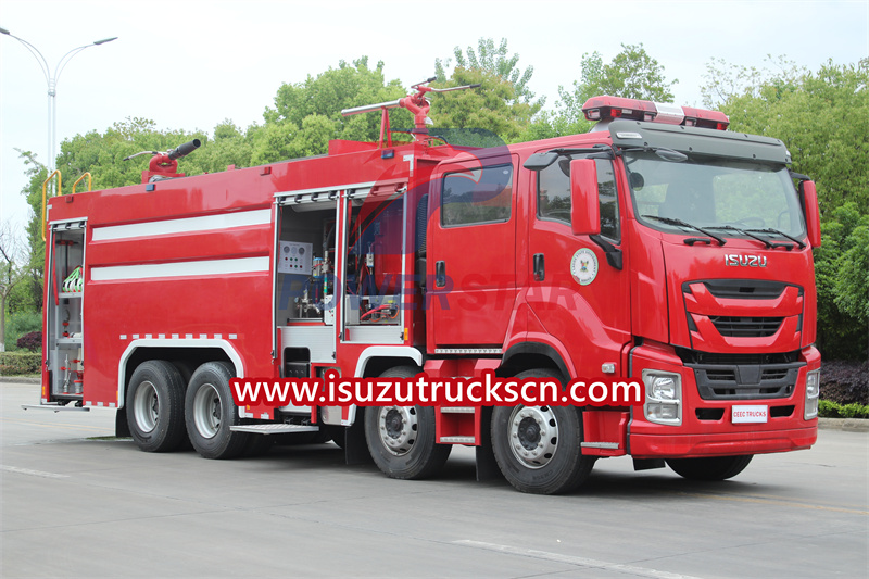 Giga dell'autopompa antincendio Isuzu