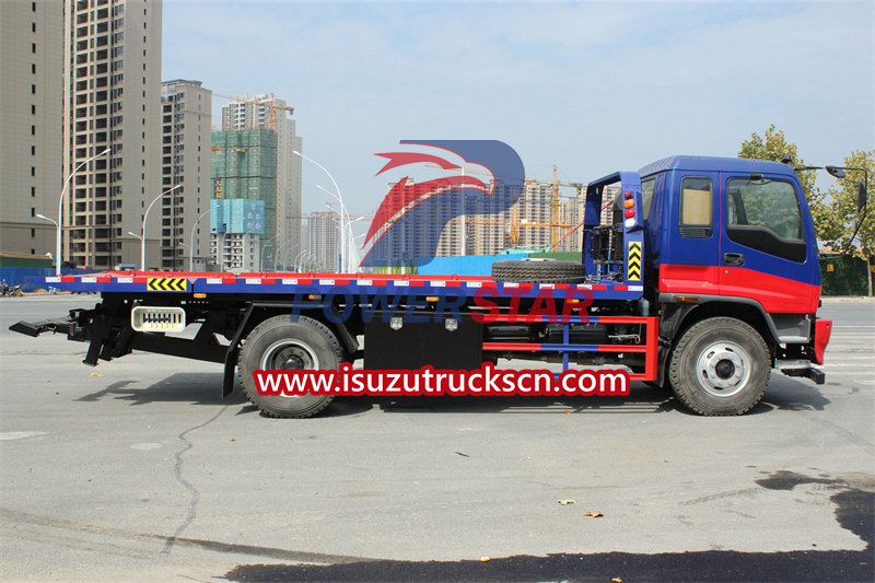 Isuzu rollback tow truck