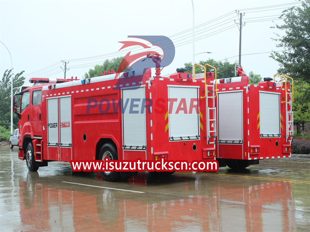 camion dei pompieri isuzu