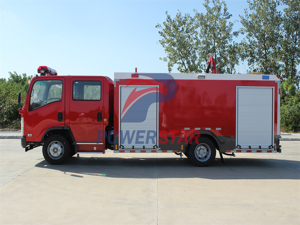 camion dei pompieri isuzu