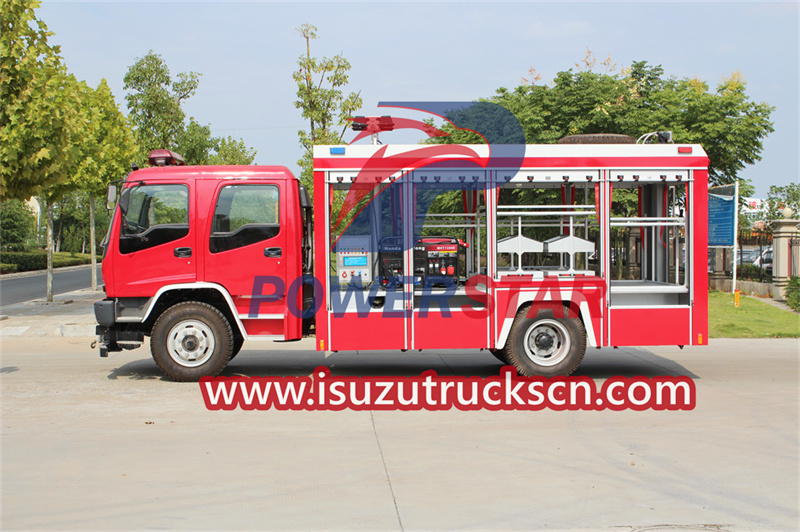 Isuzu FTR rescue lighting truck