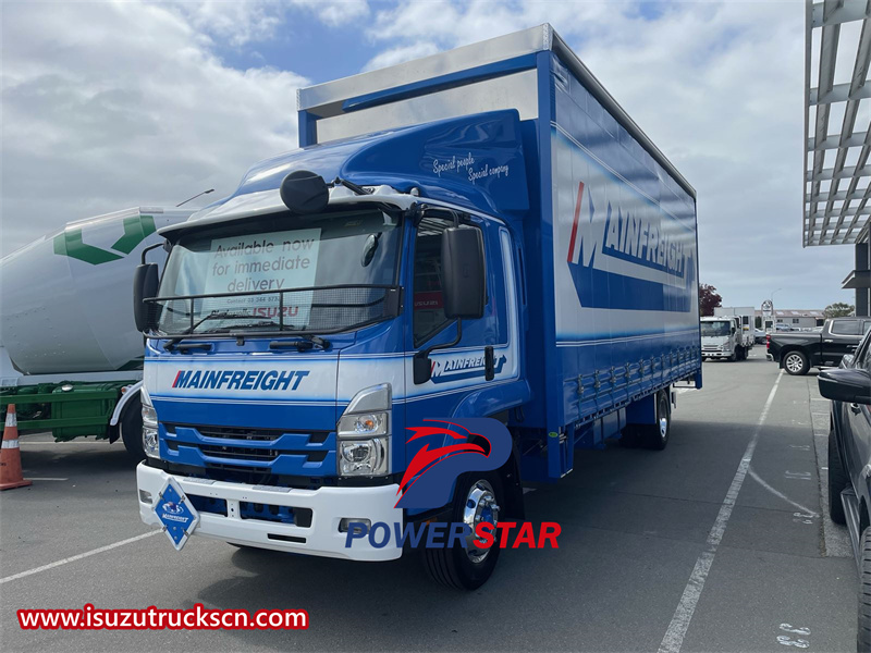 isuzu dry freight cargo truck