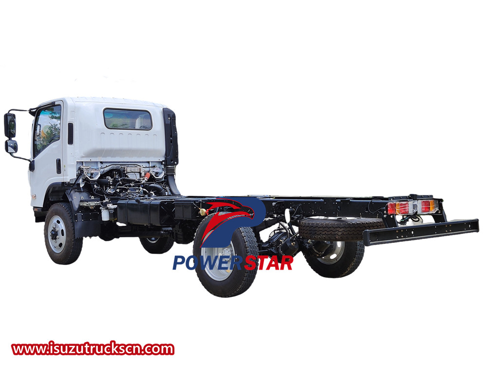 Isuzu 700P 4x4 off road truck chassis