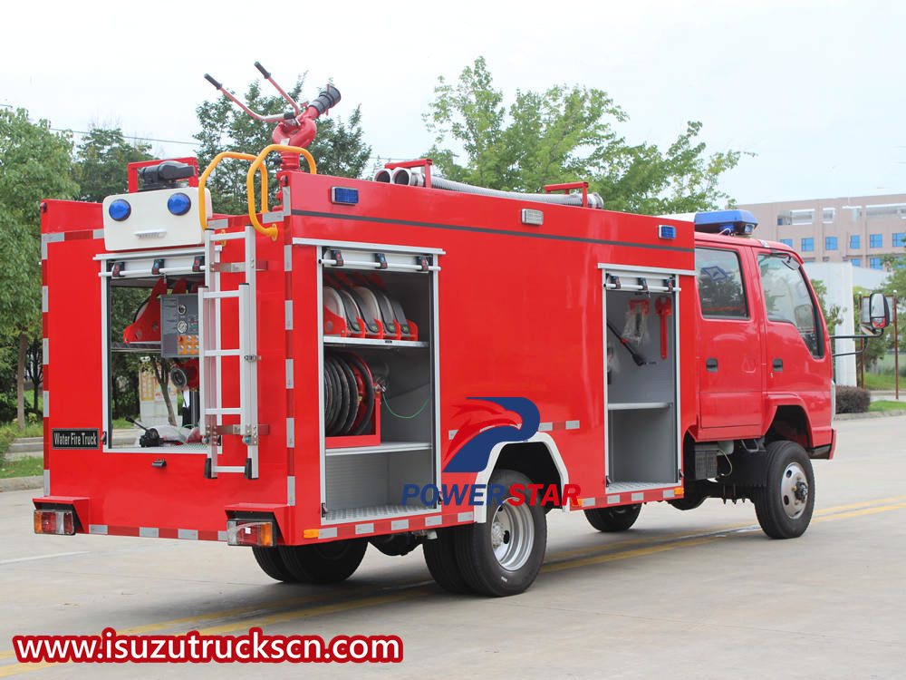 Camion dei pompieri in schiuma Isuzu