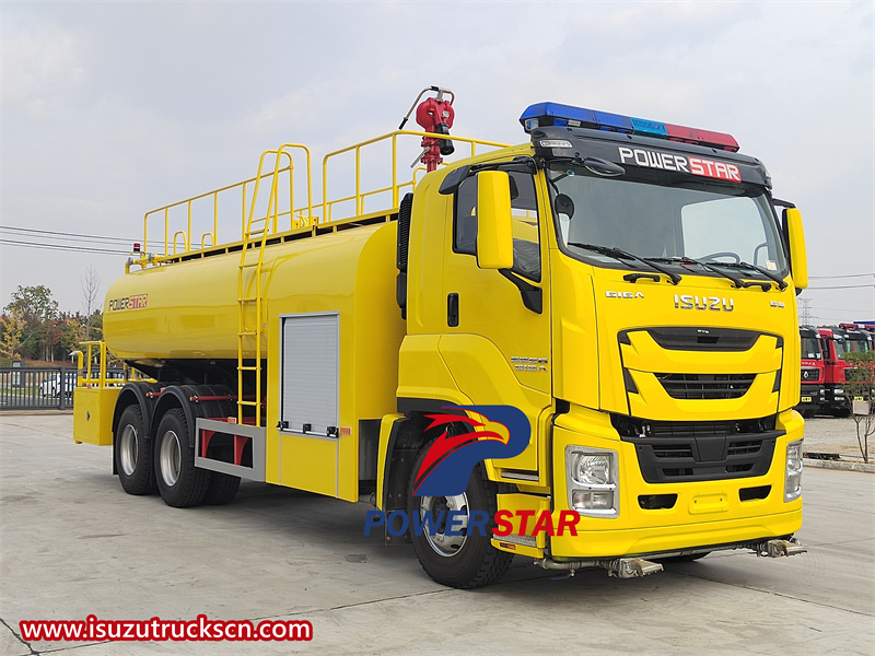 Isuzu VC61 water fire truck with 6UZ1 engine