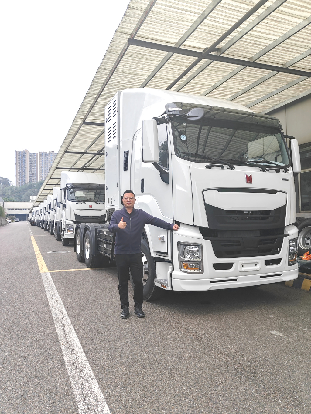 Myanmar 12 units Isuzu Giga VC66 10wheels Truck Tractor Head