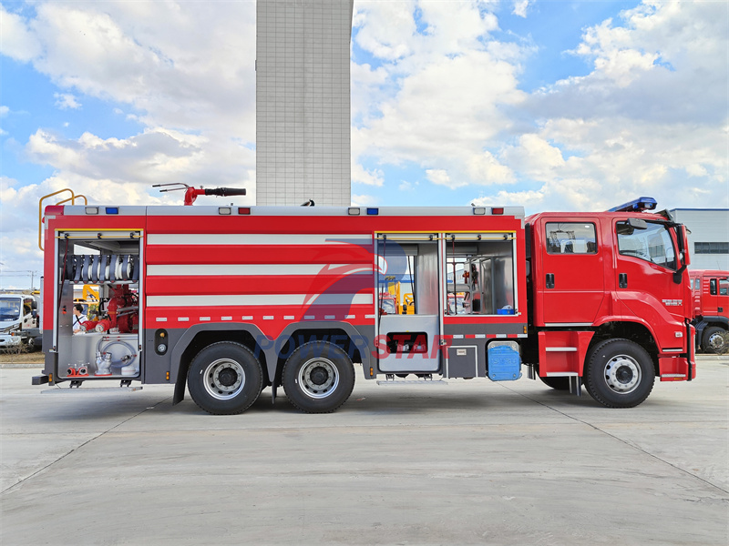 Isuzu VC61 6UZ1 engine foam pumper fire truck