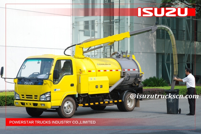 Japanese 3-5m3 NKR77 Isuzu Vacuum Sewage Tanker Trucks