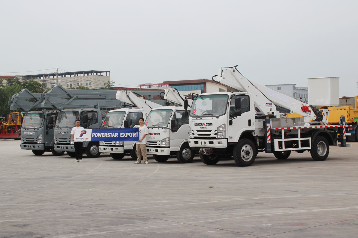 I clienti della Sierra Leone hanno ordinato 5 camion con piattaforma di lavoro aereo ISUZU
    