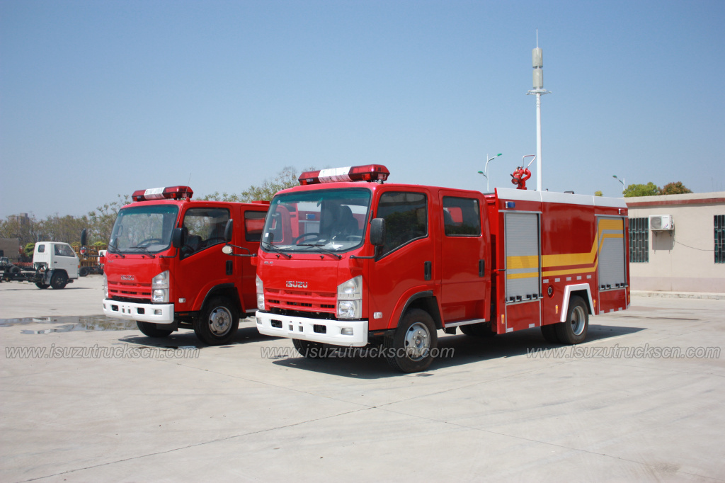 Autopompa antincendio ad acqua ELF da 4.000 litri
    