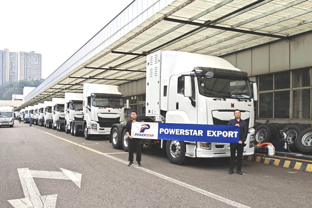 Myanmar 12 unità Isuzu Giga VC66 10 ruote camion trattore testa