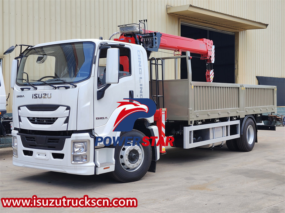 Come personalizzare il camion ISUZU FVR con la gru rigida palfinger SPS12500