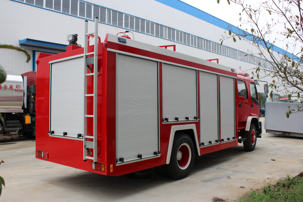 Produttore ufficiale di camion antincendio ISUZU FTR Camion Powerstar
    