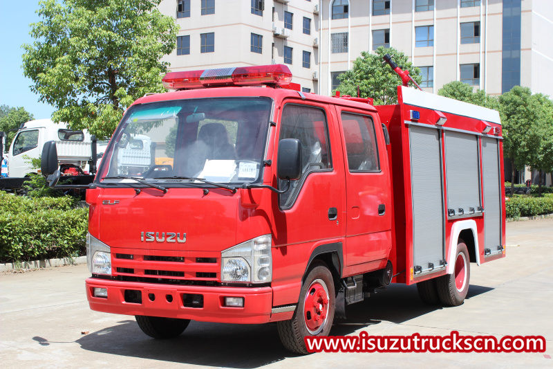 25 unità Isuzu ELF autopompa antincendio per esportazione
    